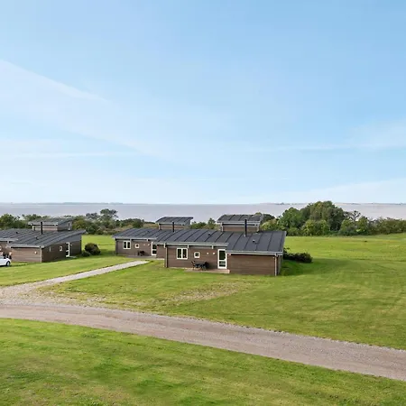 Holiday home 93 With Hot Tub *