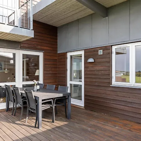 93 With Hot Tub * Faaborg