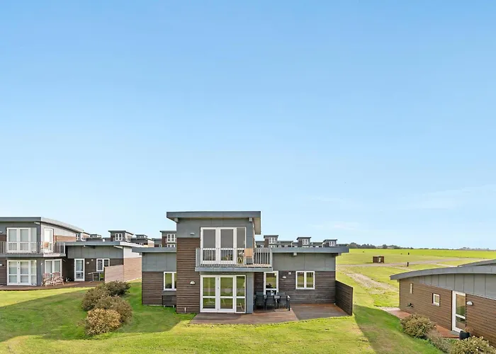 93 With Hot Tub * Fåborg